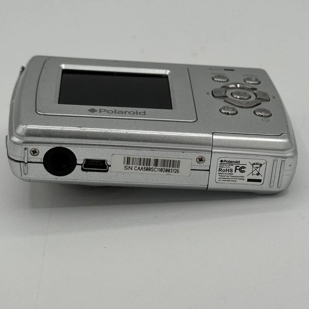 Polaroid a500 Digital Camera Silver 5.0MP Compact Point and Shoot with 16GB SD